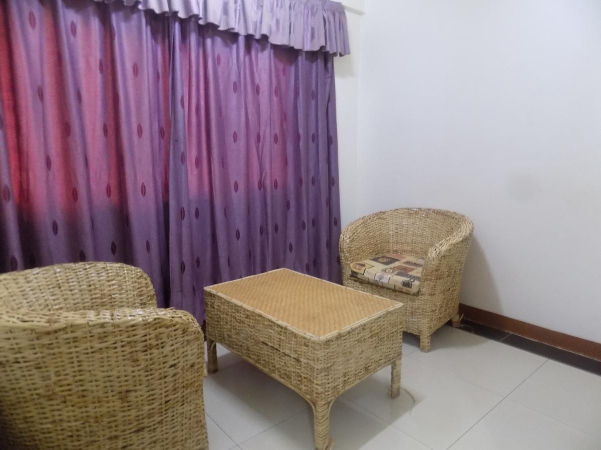 Kayegi Hotel Mbale Bagian luar foto