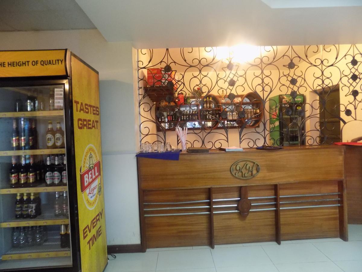 Kayegi Hotel Mbale Bagian luar foto