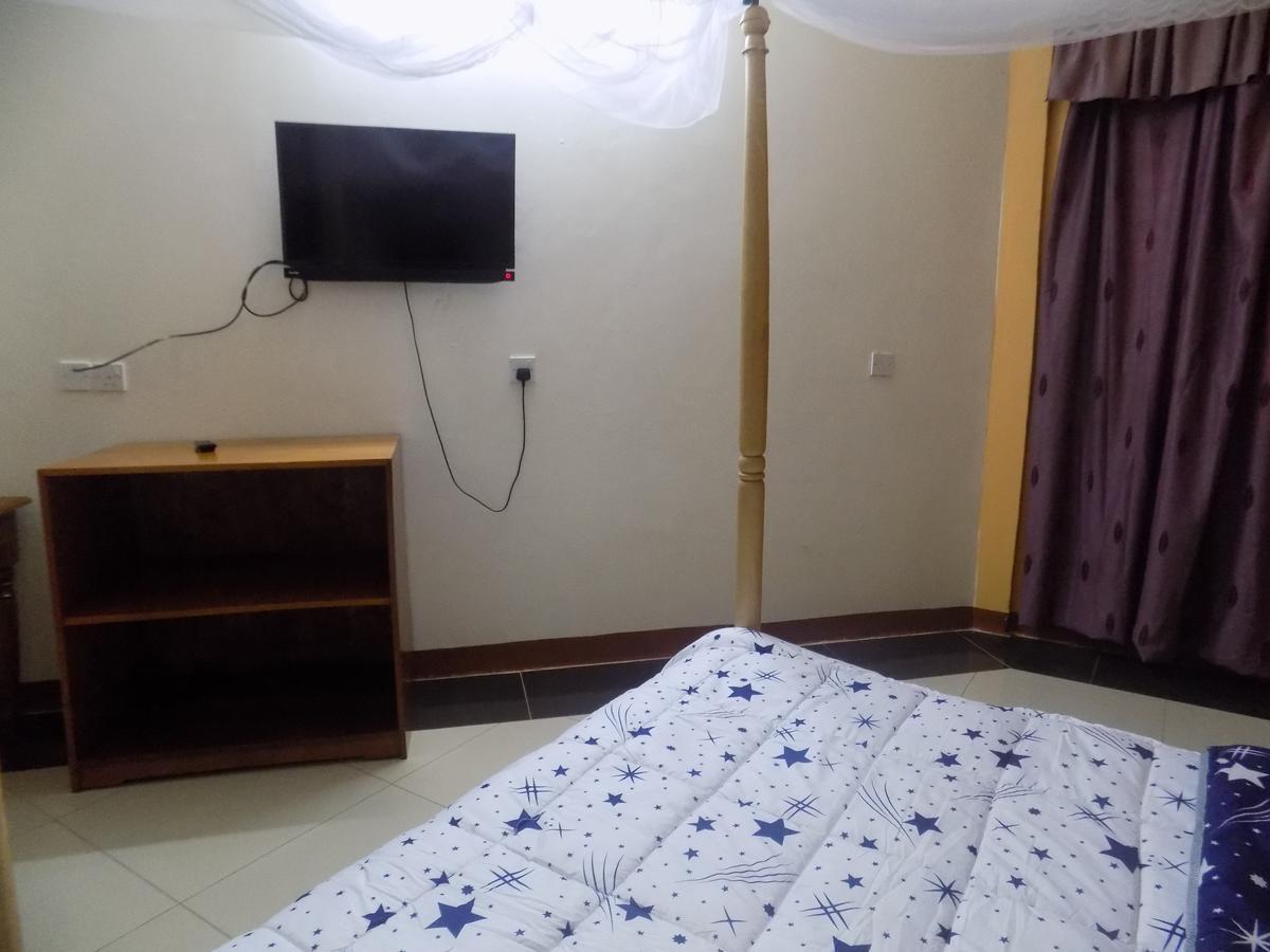 Kayegi Hotel Mbale Bagian luar foto