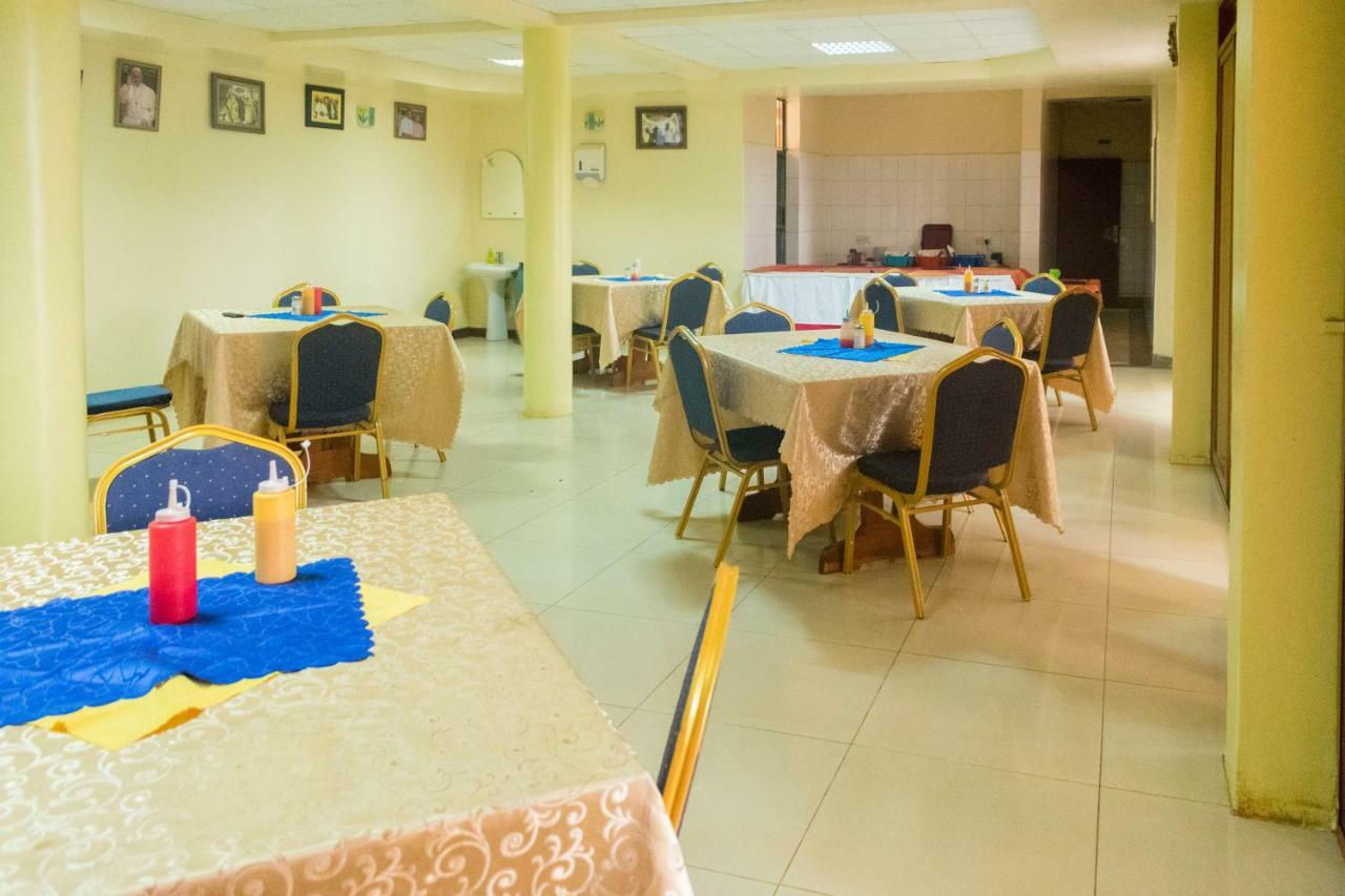 Kayegi Hotel Mbale Bagian luar foto